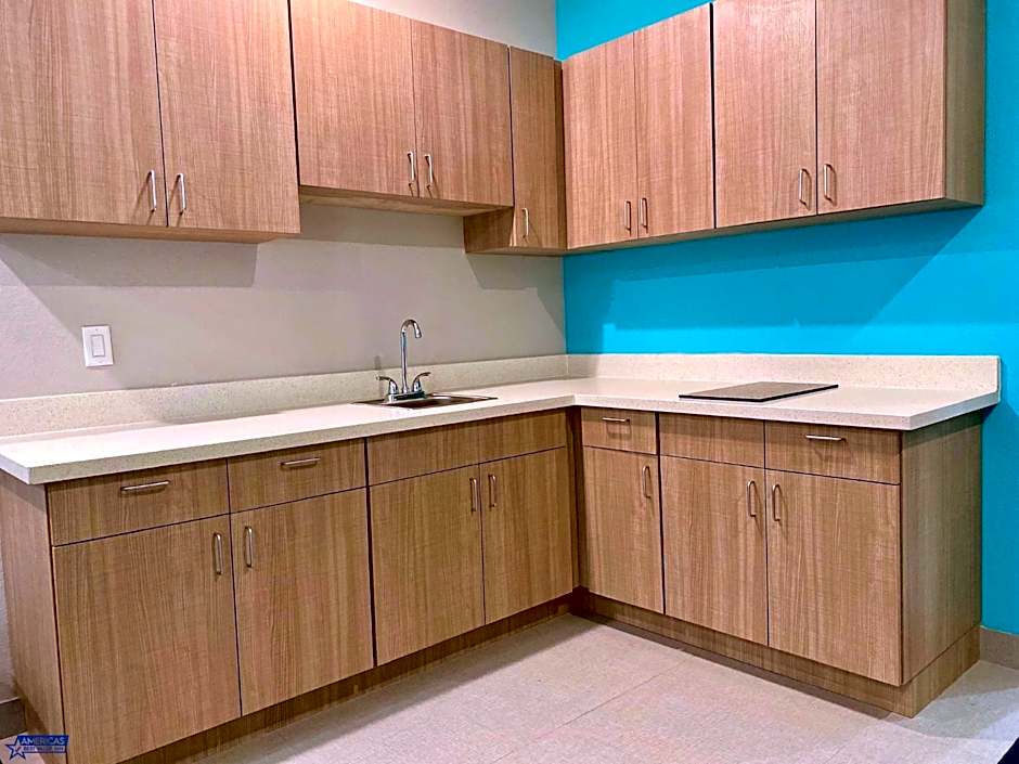 Americas Best Value Inn Houston Willowbrook