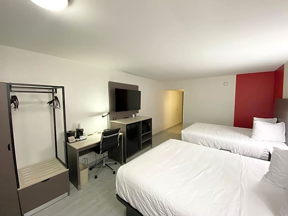 Ramada by Wyndham Tuscaloosa
