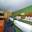 Quality Inn & Suites Grinnell near University