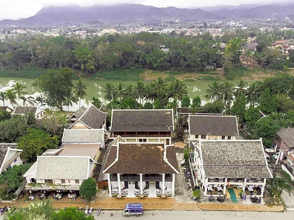 The View Pavilion Hotel