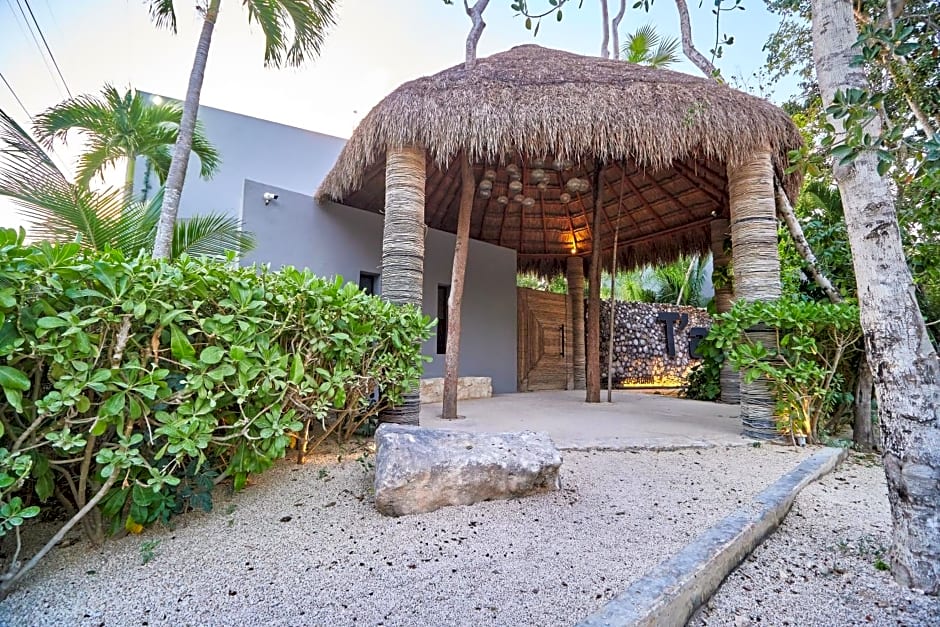Taak Tulum By Lockey