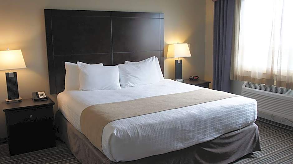 Best Western Plus Fort Saskatchewan Inn & Suites