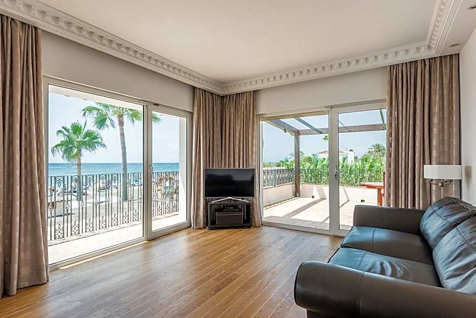 The Residence by the Beach House Marbella