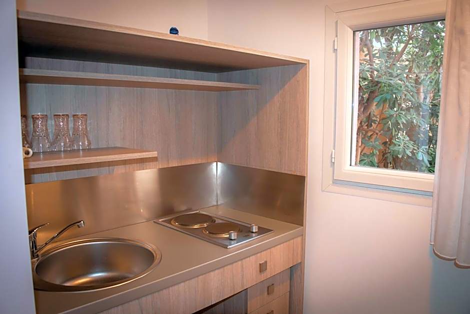 Hotel et Appartements Reine D'Azur