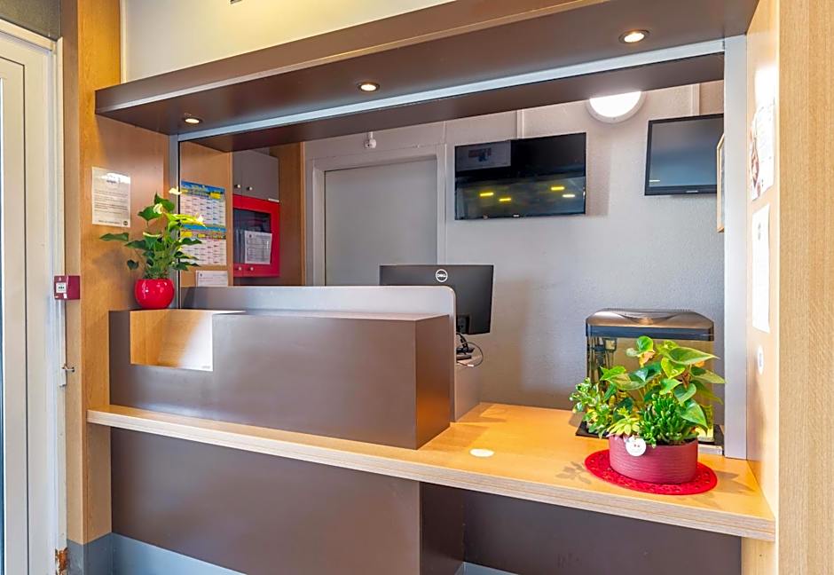 B&B Hôtel LYON Saint-Bonnet Mi-Plaine