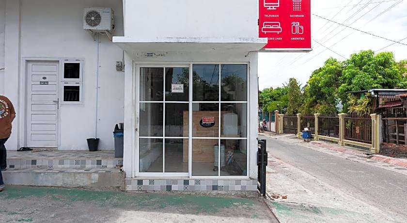 RedDoorz Syariah near RSUD Zainoel Abidin Banda Aceh
