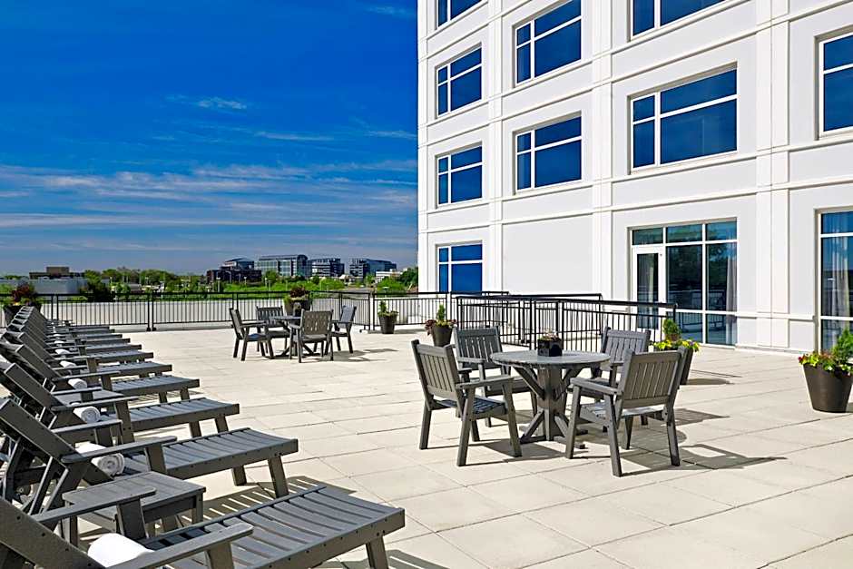 The Westin Chicago Lombard