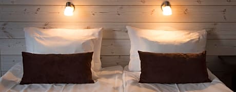 1 Queen Bed, Non-Smoking, Sofabed, Free Internet Access, Full Breakfast