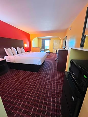 King Suite with Sofa Bed - Non-Smoking