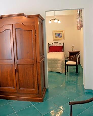 Triple Room with Private Bathroom