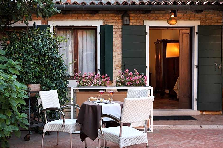 Pensione Accademia - Villa Maravege