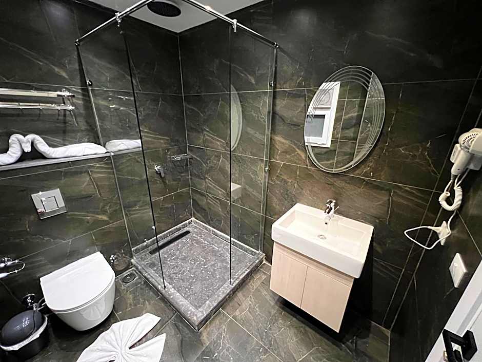 Onyx Pyramids Boutique Hotel