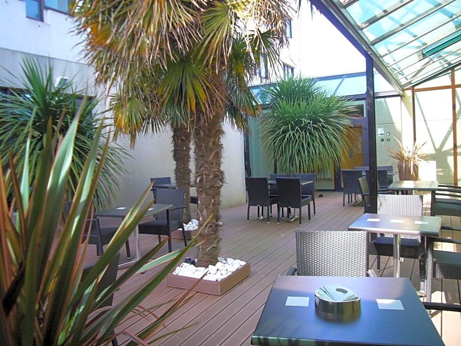 Hotel Oceania Nantes Aeroport