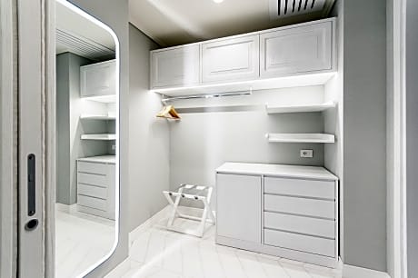 Junior Suite with Balcony