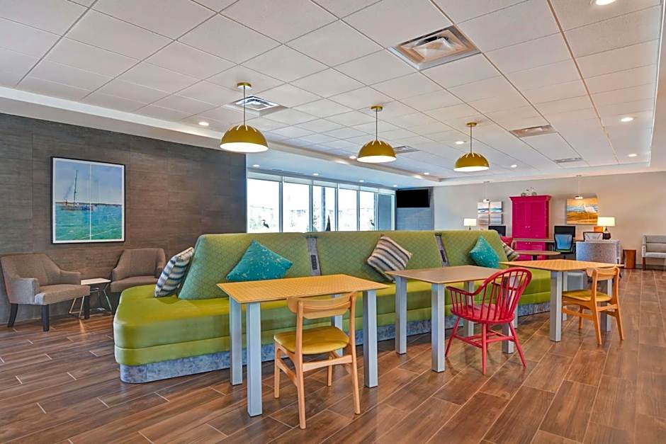 Home2 Suites By Hilton Sarasota I-75 Bee Ridge, FL