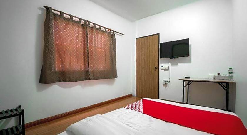 OYO 836 PK Residence