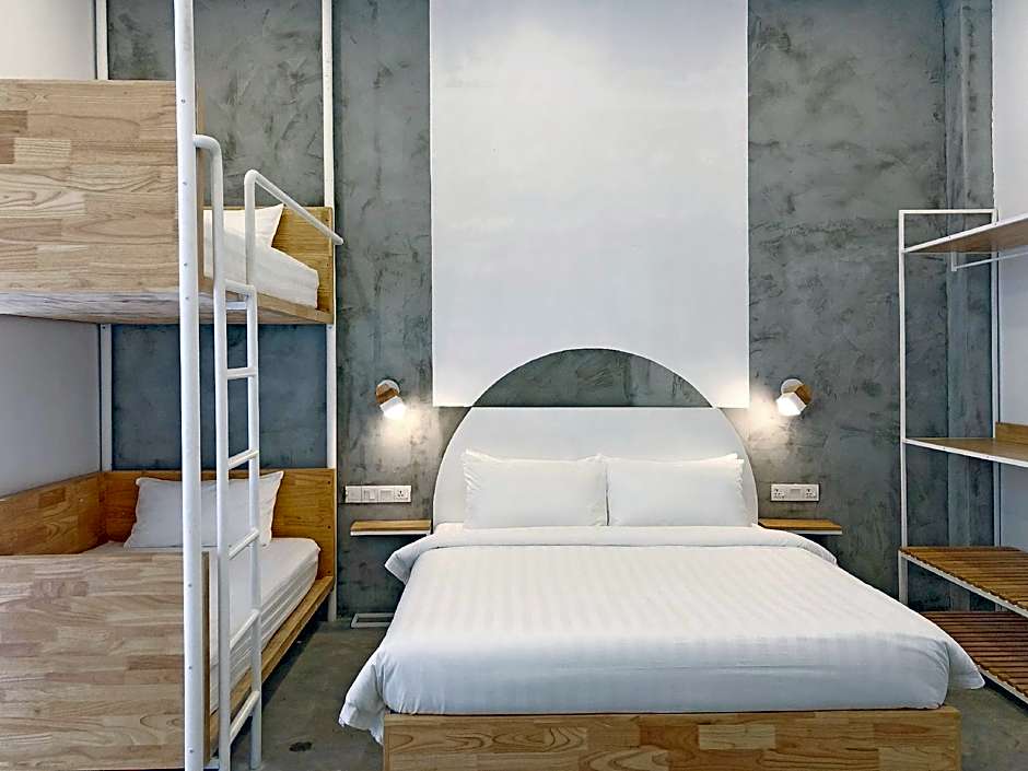 HOOD Hostel