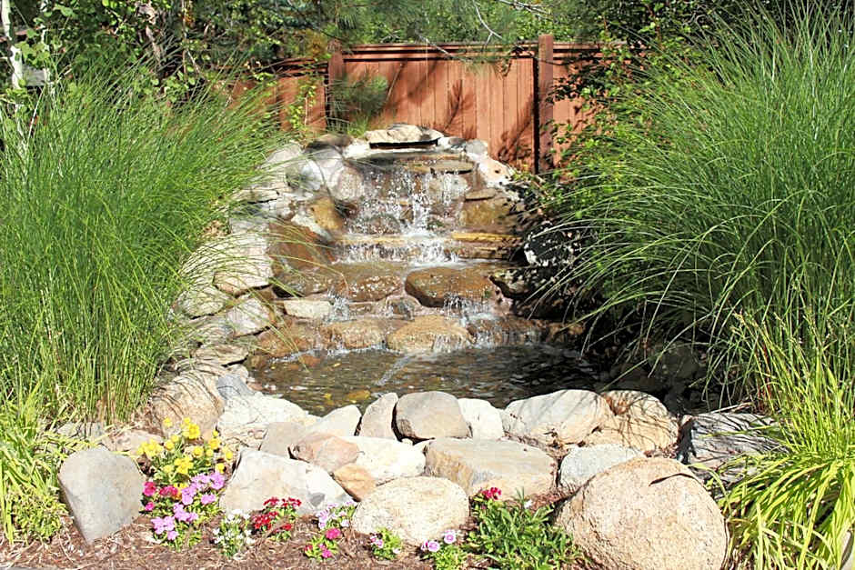 Northlake Lodges & Villas