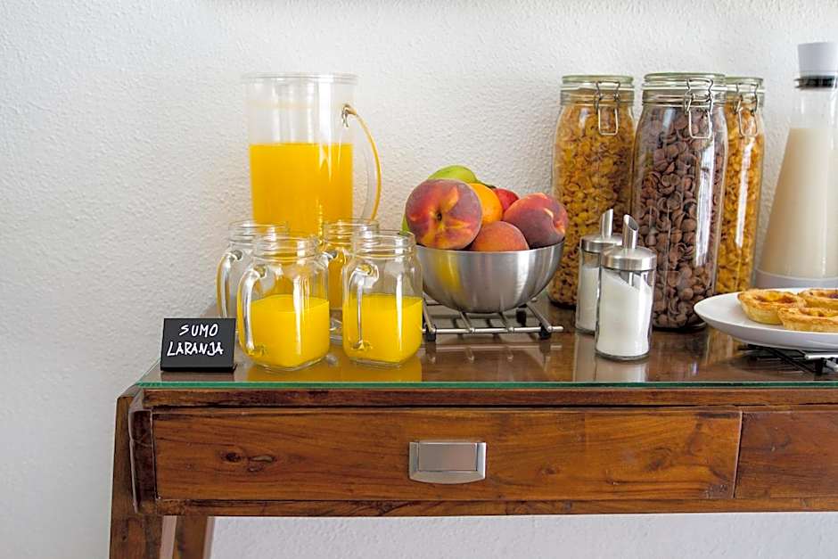 Art 4 You Cascais Suites