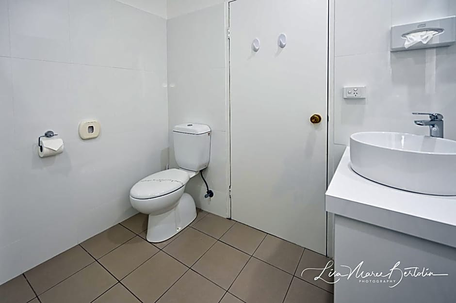 Narrandera Club Motor Inn