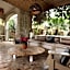 La Capria Suite Hotel
