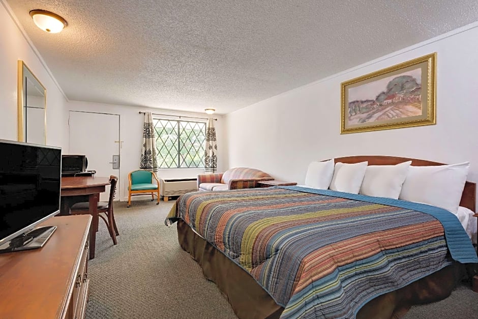 Knights Inn Cleveland/Macedonia