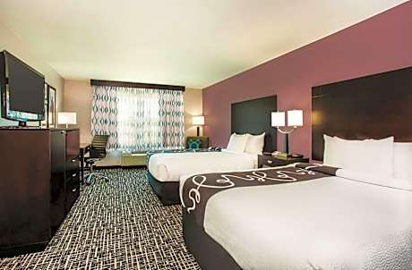 Suite with Two Queen Beds - Non-Smoking