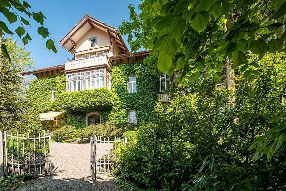 Art Deco Villa Mon Abri BnB