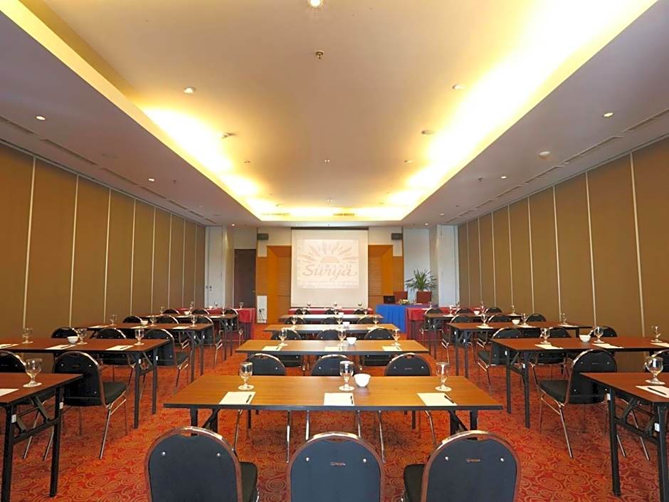 Grand Surya Hotel Kediri