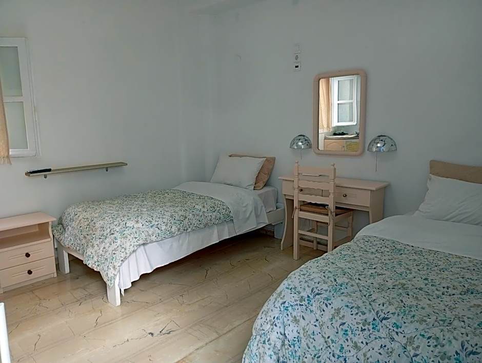 Zdjęcie 1 z 8 — 2 Beds, Terrace