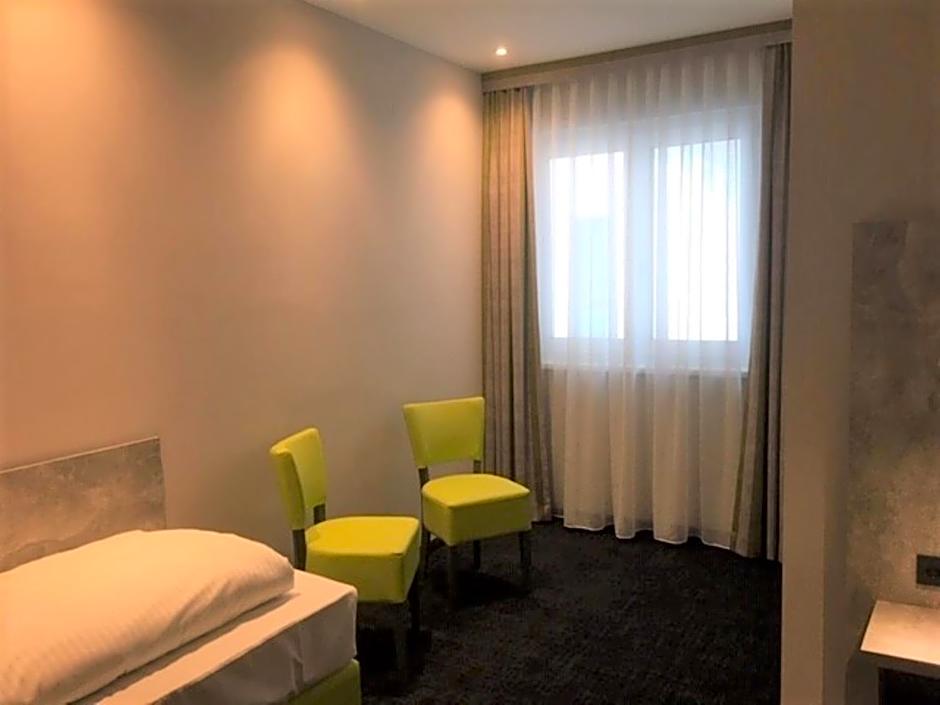 SleepySleepy Hotel Dillingen