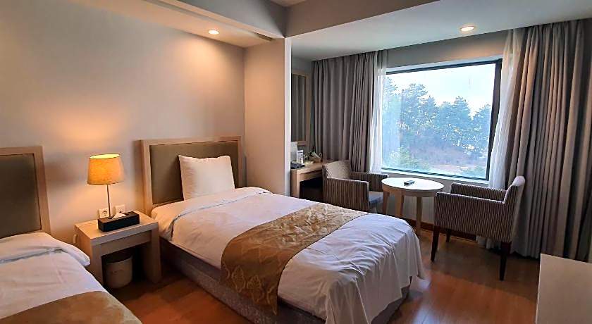 Gyeongpo Beach Hotel