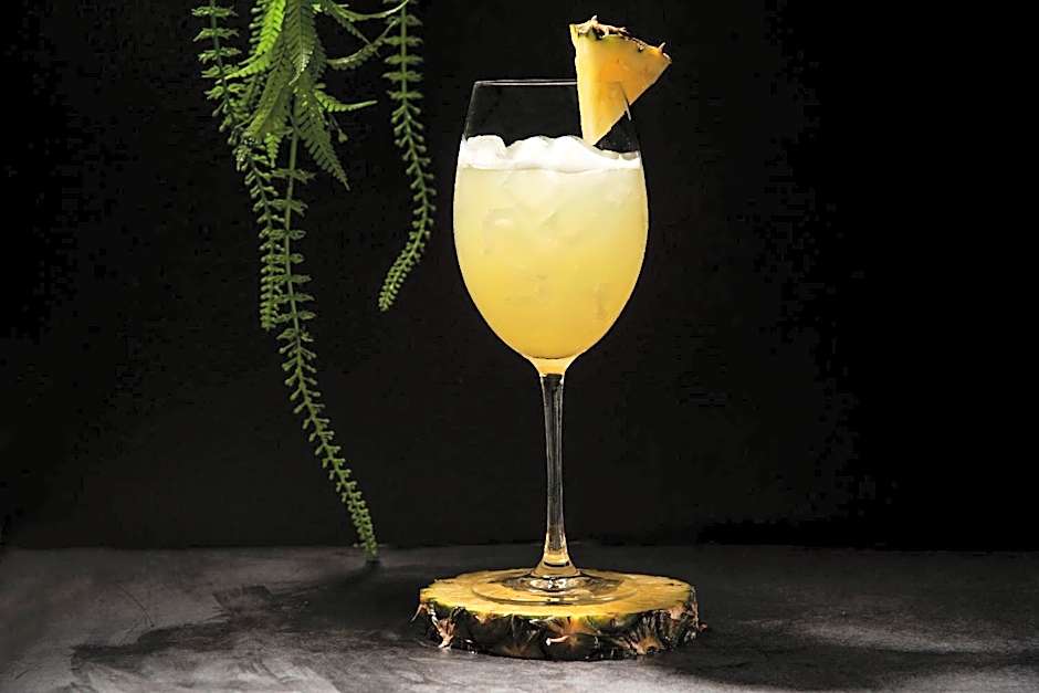 Mestyle Garage Hotel