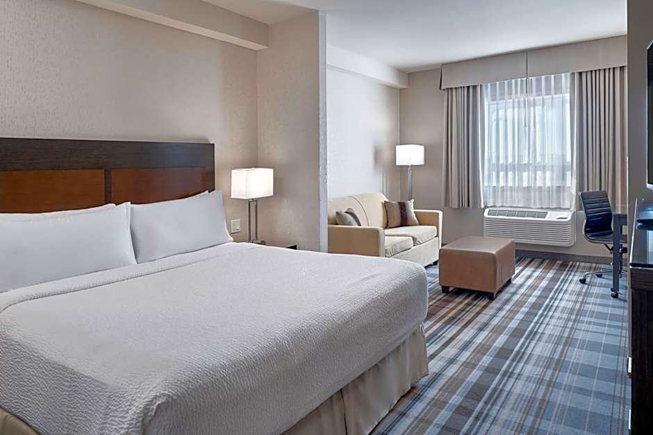 Fairfield Inn & Suites by Marriott Airdrie