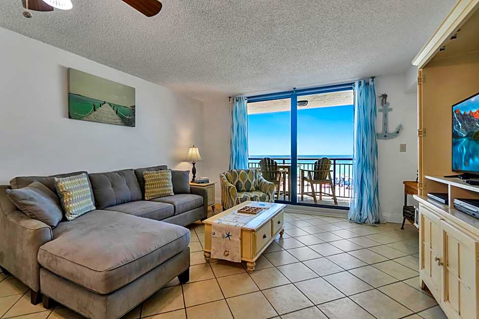 Splash Into Sundestin, Thanksgiving Stays Get 50 Gift Card