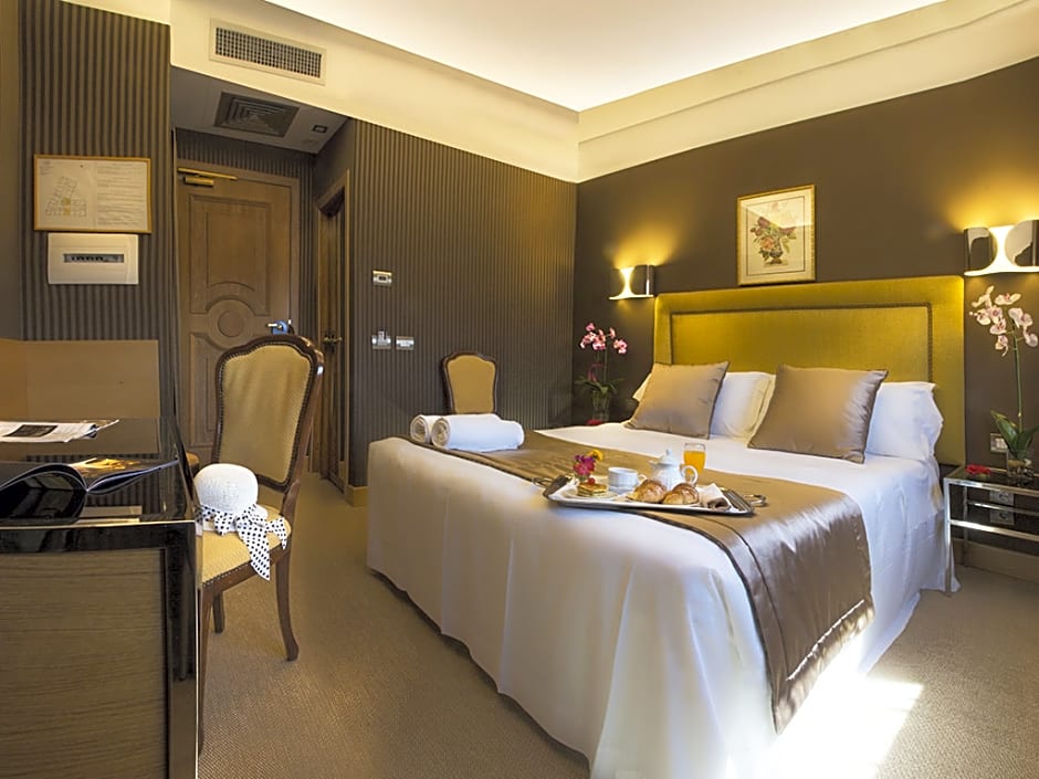 Marcella Royal Hotel