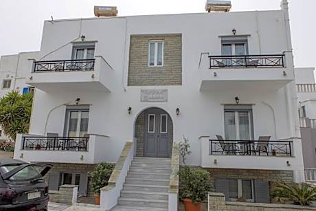 Soula Rooms Tinos