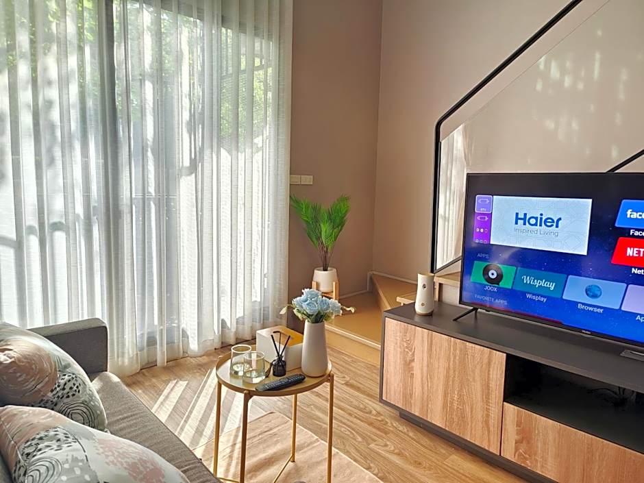 Bangkok comfortable condo