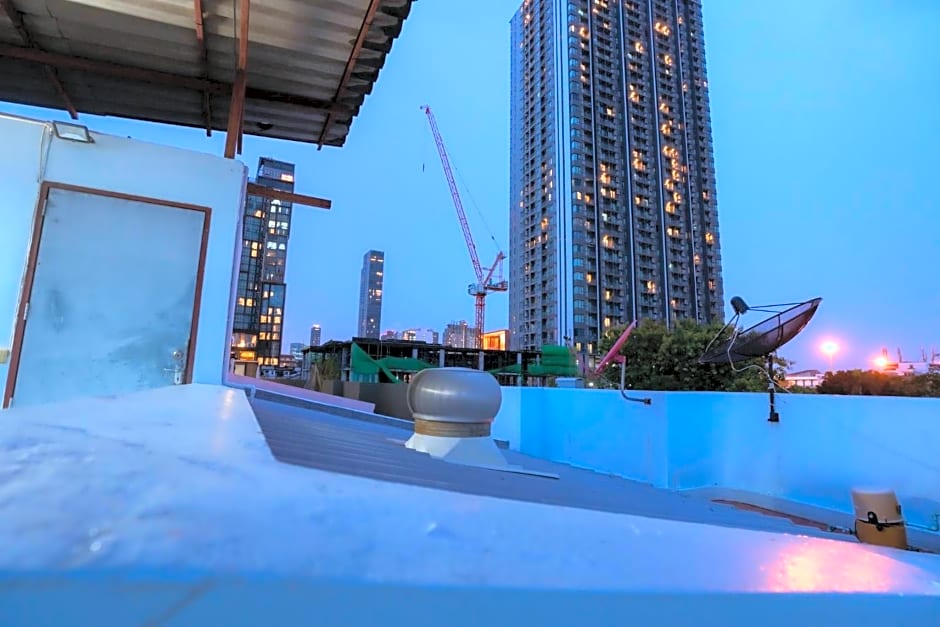 420 Hostel - Ekkamai Buds & Beds