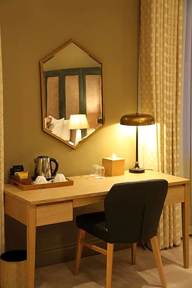 The Bell Hotel, Saxmundham