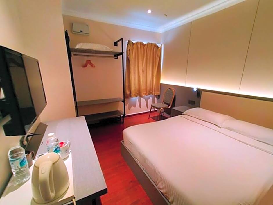 Hotel O GHC Near Penang Street Art Formerly Queen City Hotel