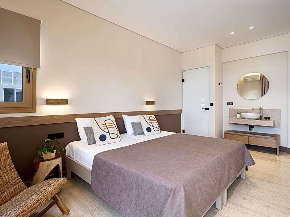 Esperides Beach Hotel Apartments