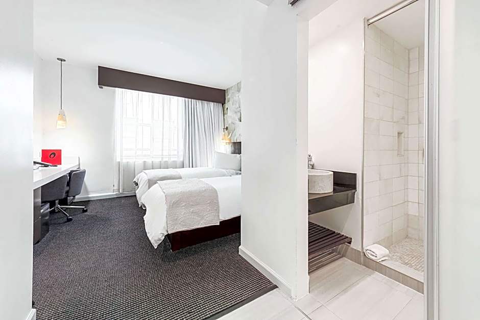 The O Hotel, Trademark Collection by Wyndham