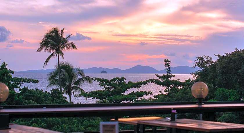 Balcony Party Hostel Ao Nang Beachfront Adult Only