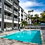 Courtyard by Marriott Naples