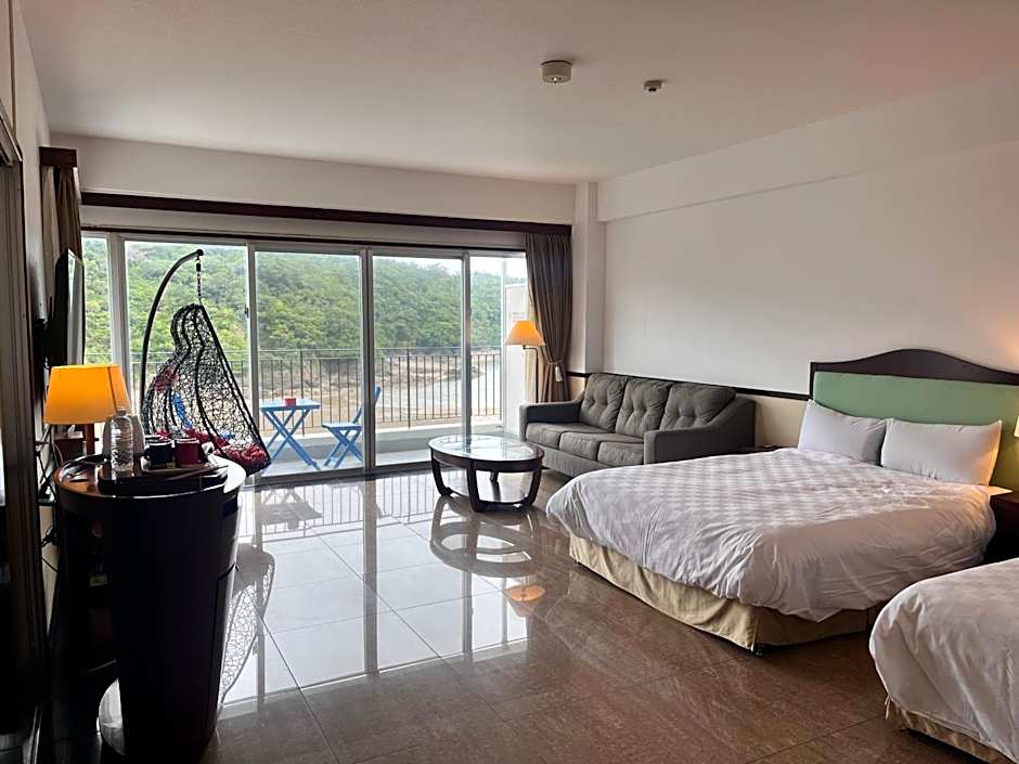 Hundred Days Hotel