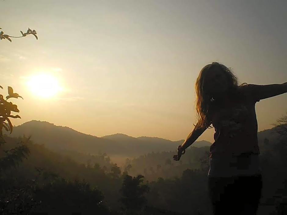 Akha Hill House Hotel