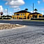 Los Fresnos Inn and Suites