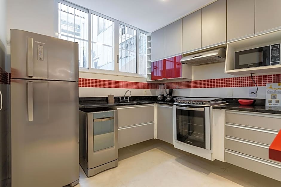 4 minutos da praia de Copacabana - NSC205