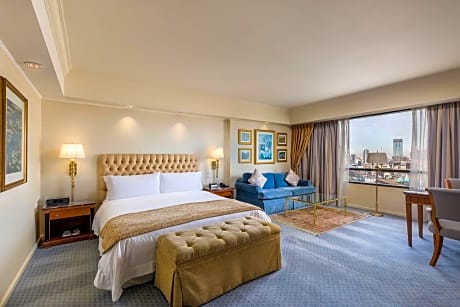 grand deluxe, guest room, 1 king, city view